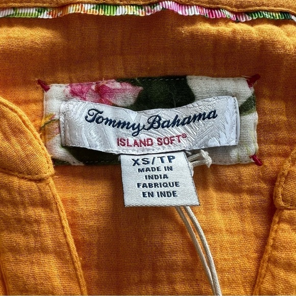 Tommy Bahama Island Softs Orange Gauze V Neck Short Sleeve Top XS new - Picture 2 of 10